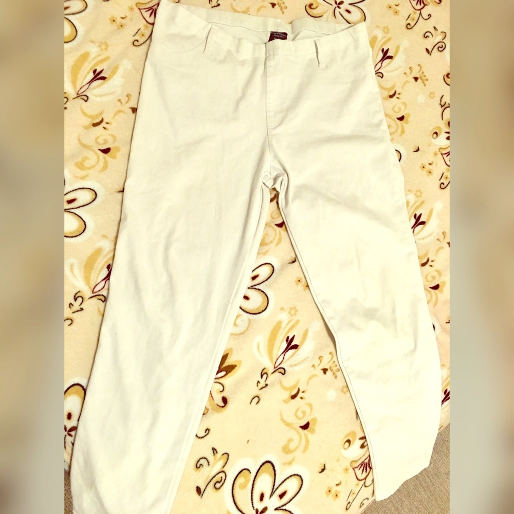Faded Glory | Plus Size | Woman’s | 2XL | White